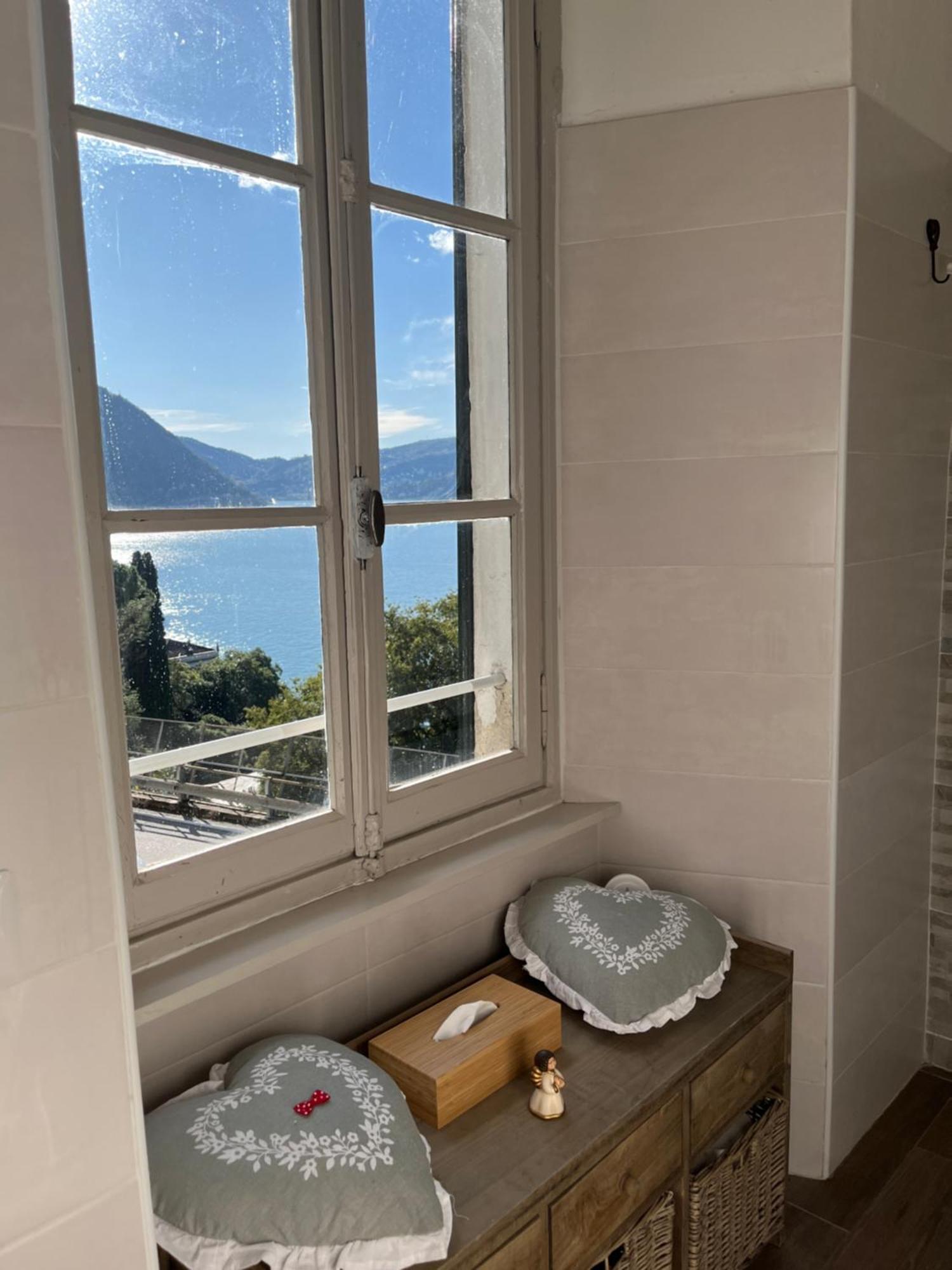 Casa Giulietta Caronti With View Of Lake Como Blevio Extérieur photo